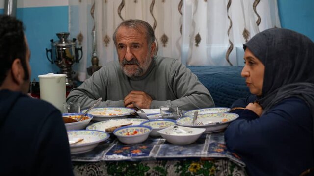 مهران رجبی با مرجانه گلچین و حمید لولایی در «بوتیمار»