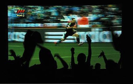 پخش مسابقات فوتبال در سالن‌های سینما