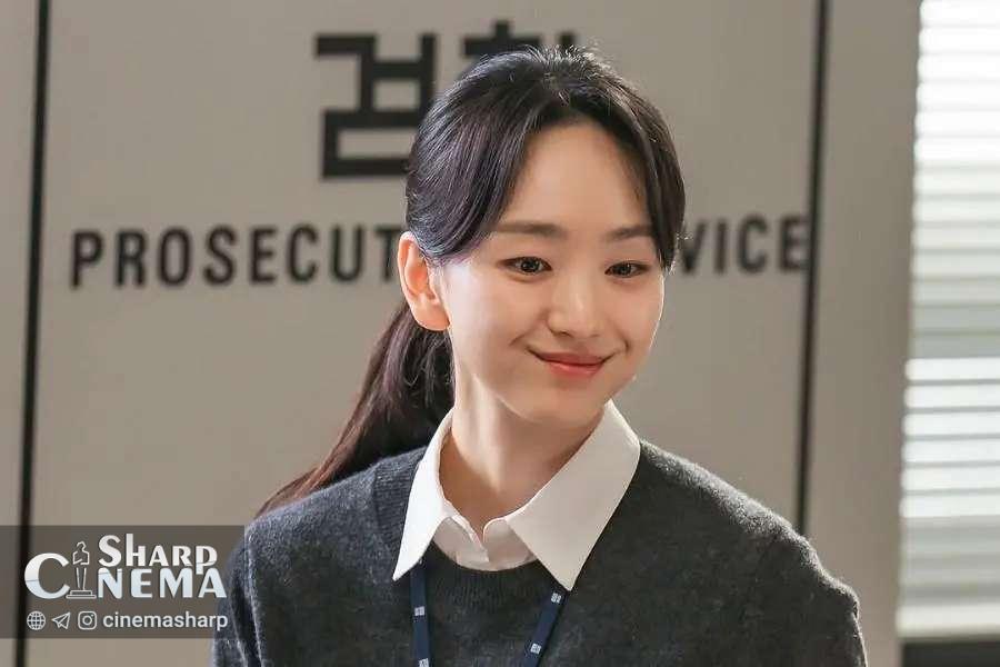 تغییر چهره وون جین آه در نقش دادستان جو در The Judge Returns