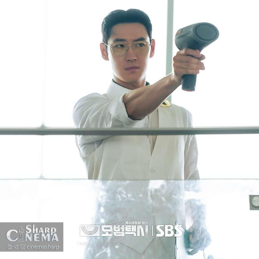 لی جه هون با هویت جدید لورنزو کیم در Taxi Driver 3