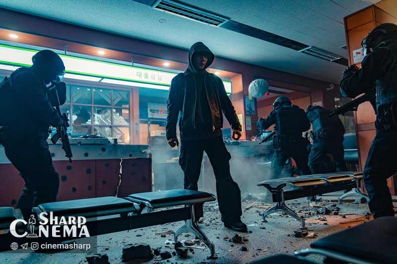 لی جونهو در Cashero با قدرت‌های پولی، قهرمانی متفاوت را تجربه می‌کند