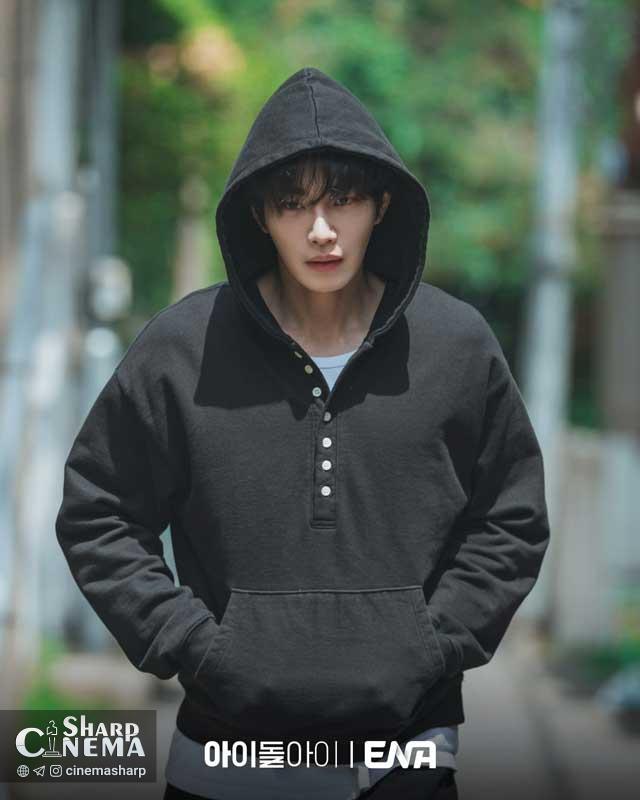 Sooyoung در کنار Kim Jae Yeong در بازگشت جنجالی سریال IDOL I