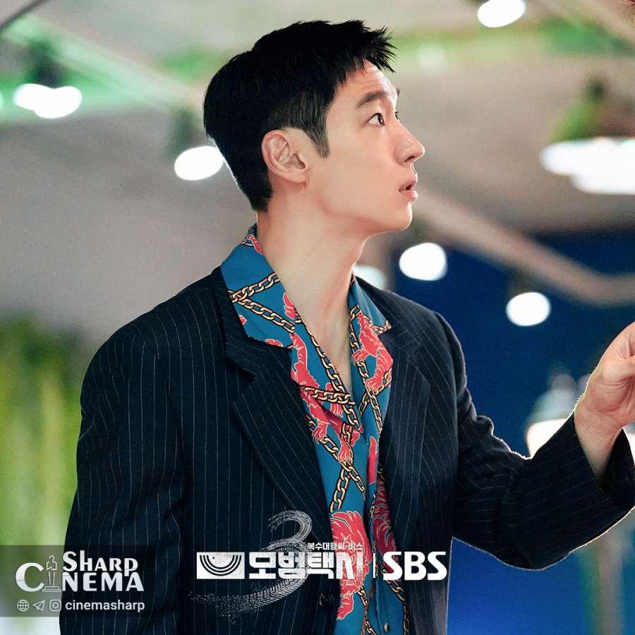 لی جه هون و بائه یو رام علیه تبهکار تبانی در Taxi Driver 3