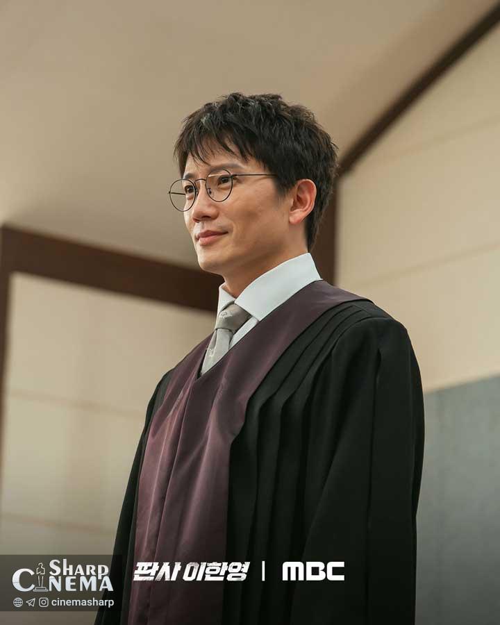 کلیدواژه‌های شخصیت‌های جی سونگ و پارک هی سون در The Judge Returns