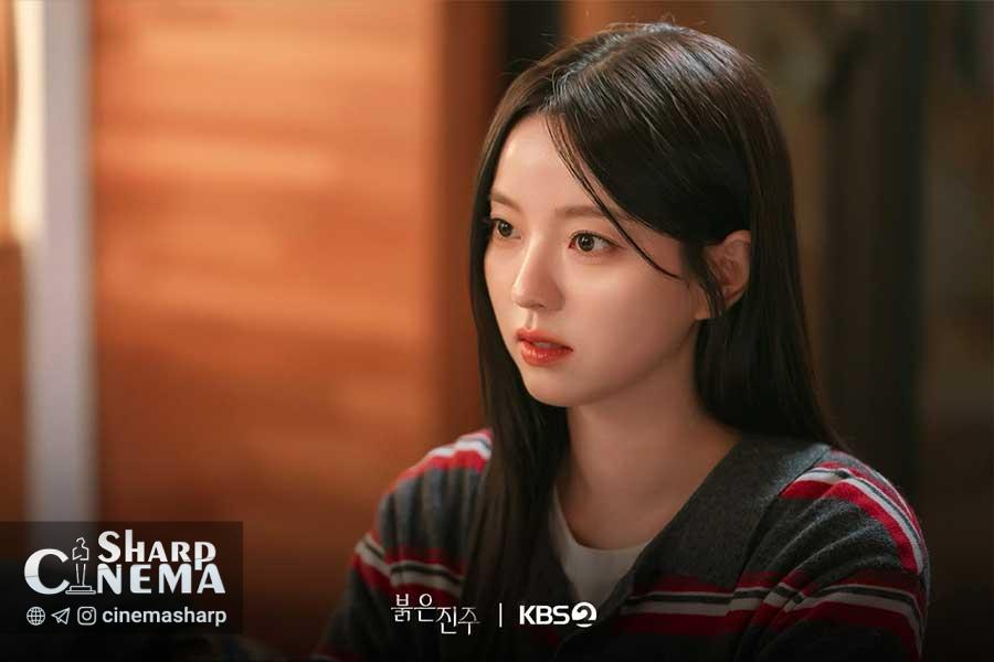 نم سانگ جی در نقش زن انتقام‌جو در درام Pearl in Red