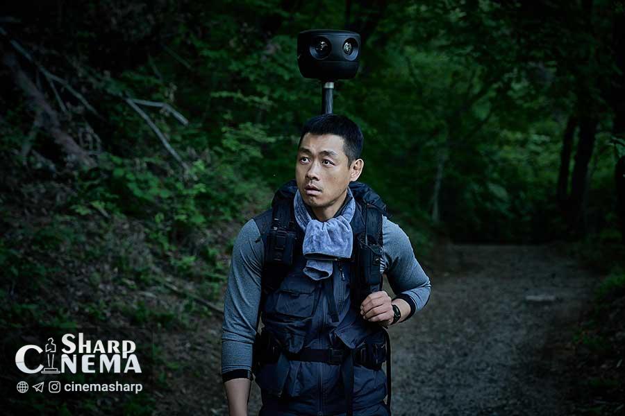 خواهر و برادر در وحشت فیلم Whispering Water