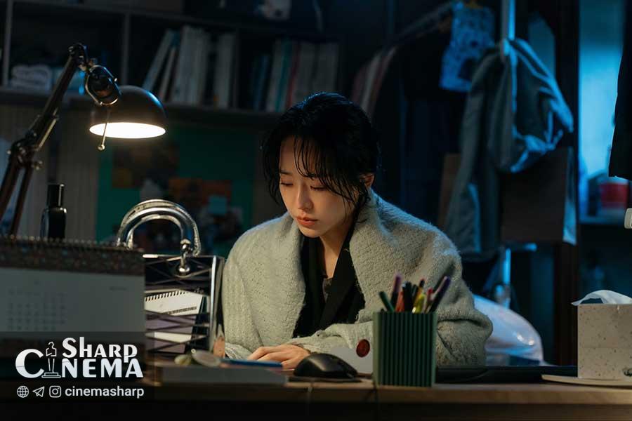 شین هه سون در هنر سارا رازهای زندگی مرموز خود را آشکار می‌کند