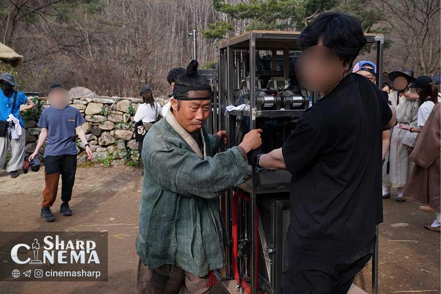 پشت صحنه فیلم نگهبان پادشاه با حضور پارک جی هون