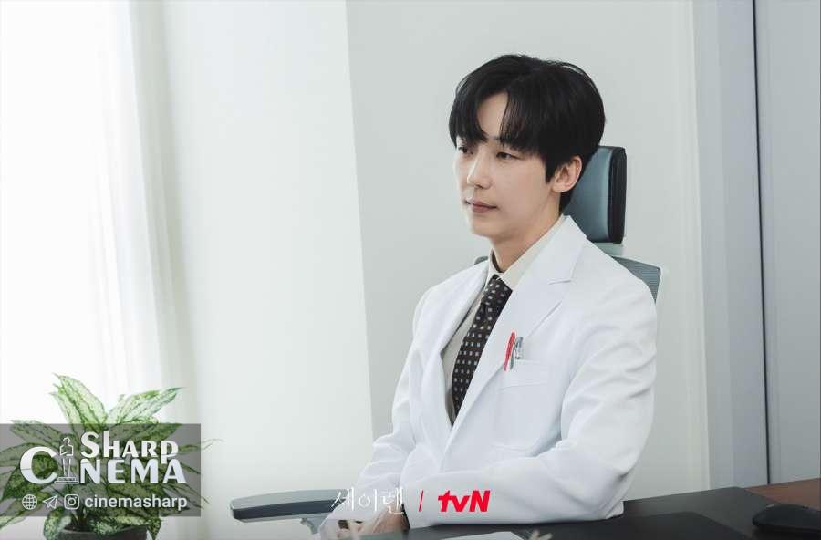 حضور ویژه سه اکس پارک مین یونگ در بوسه سایرن