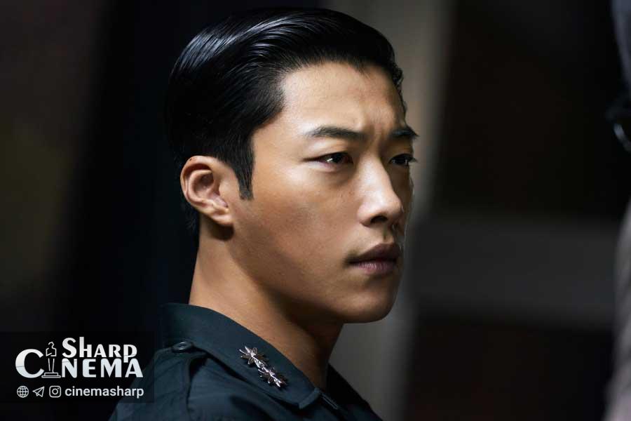 وو دو هوان میان هیون بین و اصولش در ساخت کره ۲ گرفتار می‌شود